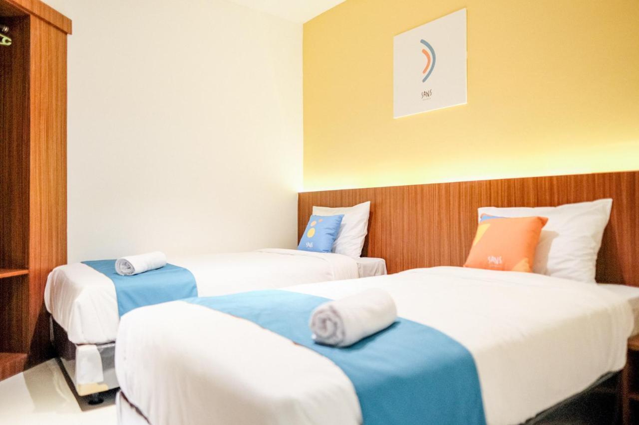 Hotel Sans Roxy 3*